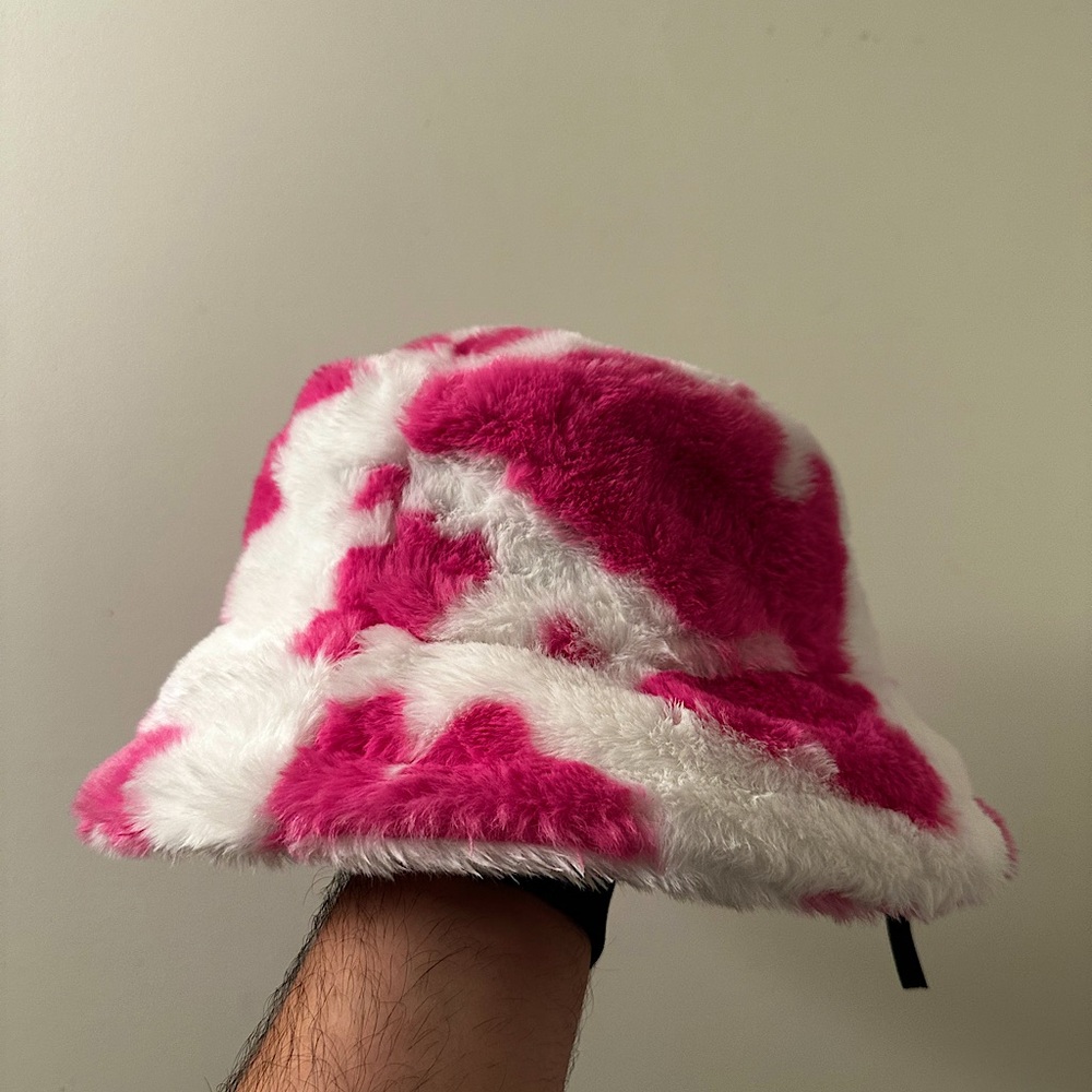 Pink & White Cow Print Faux Fur Fuzzy Warm Bucket Hat
